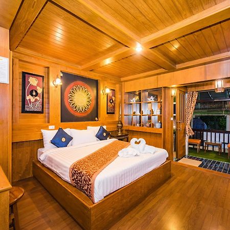 Baan Ratchapruek Villa Phuket ภายนอก รูปภาพ