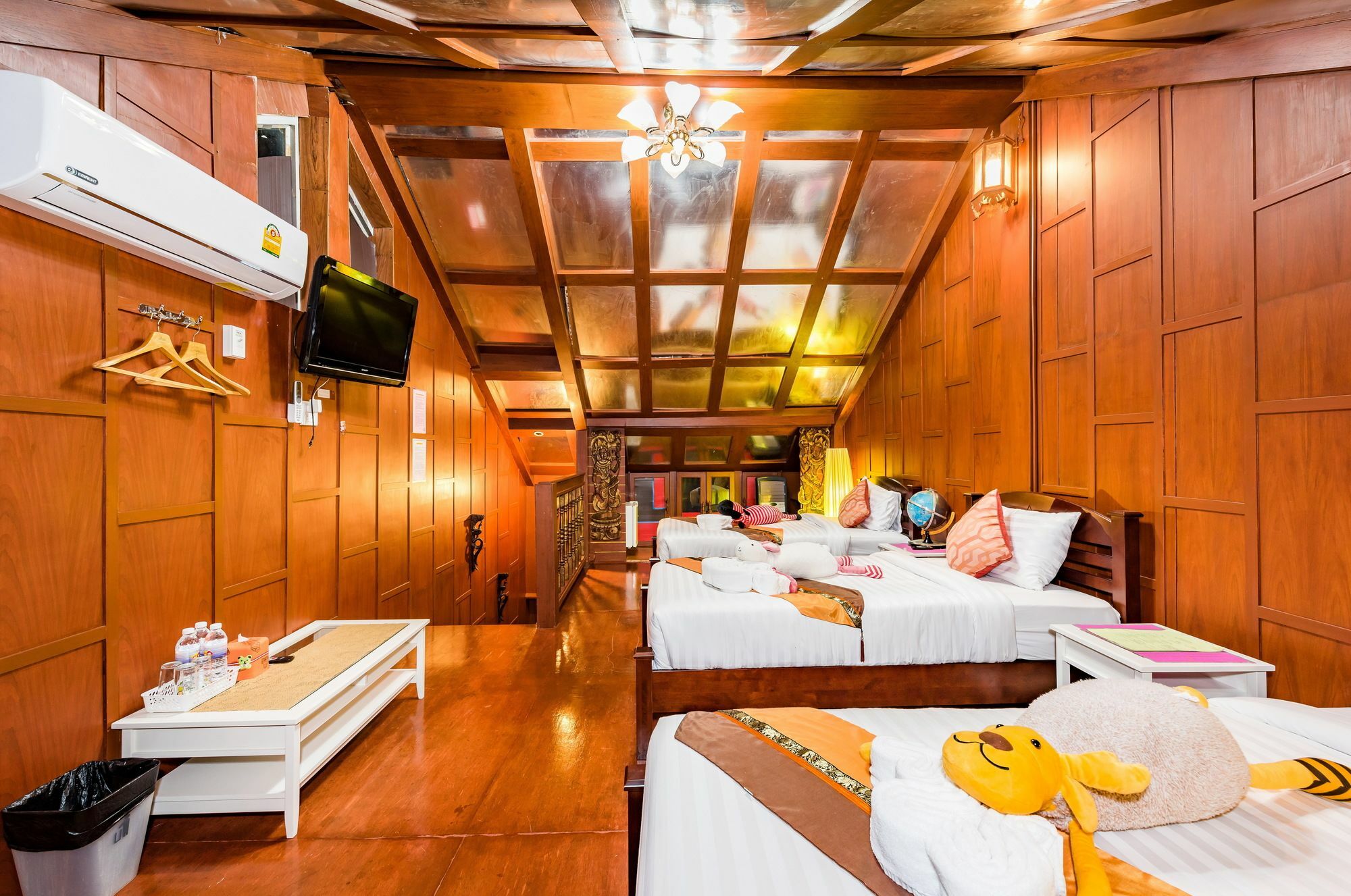 Baan Ratchapruek Villa Phuket ภายนอก รูปภาพ