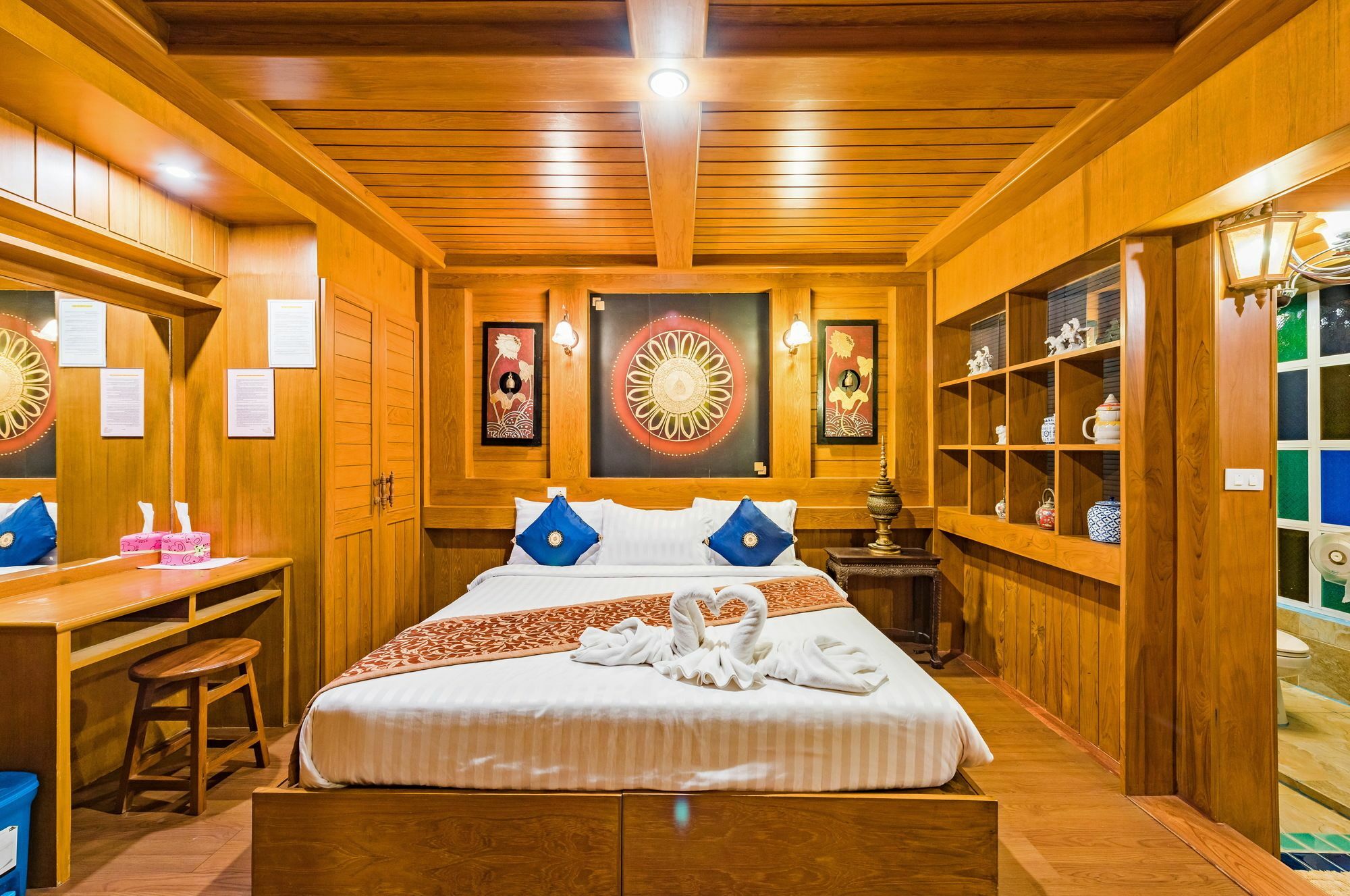 Baan Ratchapruek Villa Phuket ภายนอก รูปภาพ